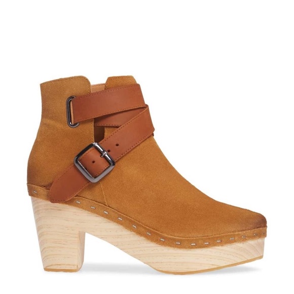 FREE PEOPLE | Sand Leather Bungalow 70s Clog Boot Neutral Boho Scandi New - Picture 3 of 5